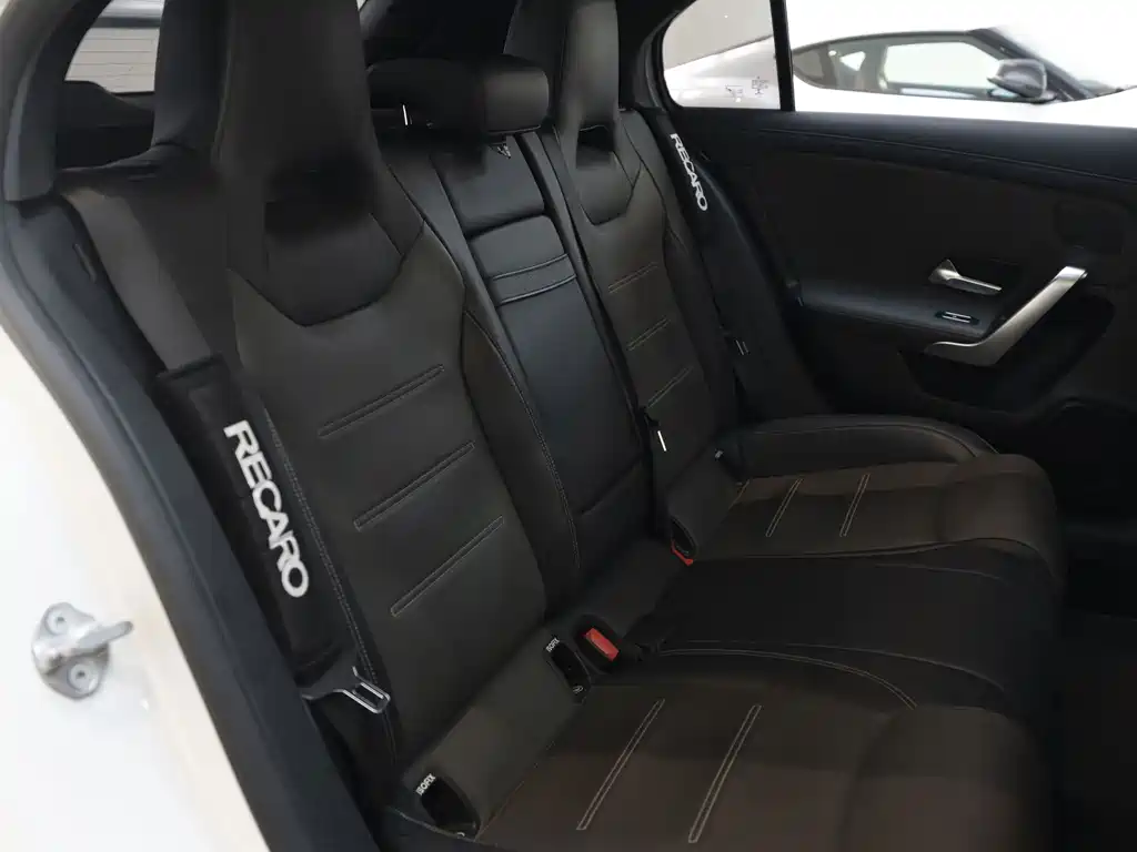 Mercedes-Benz A-Class AMG 2020 — фото 12