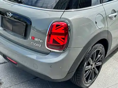 MINI MINI 2021