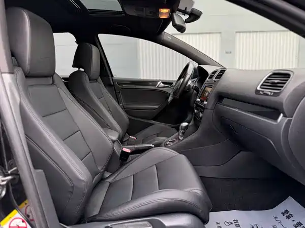 Volkswagen Golf GTI 2012