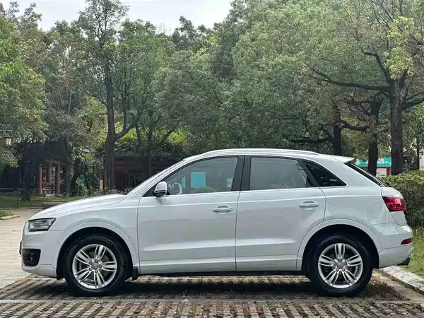 Audi Q3 2015