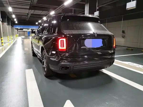 Rolls-Royce Cullinan 2023