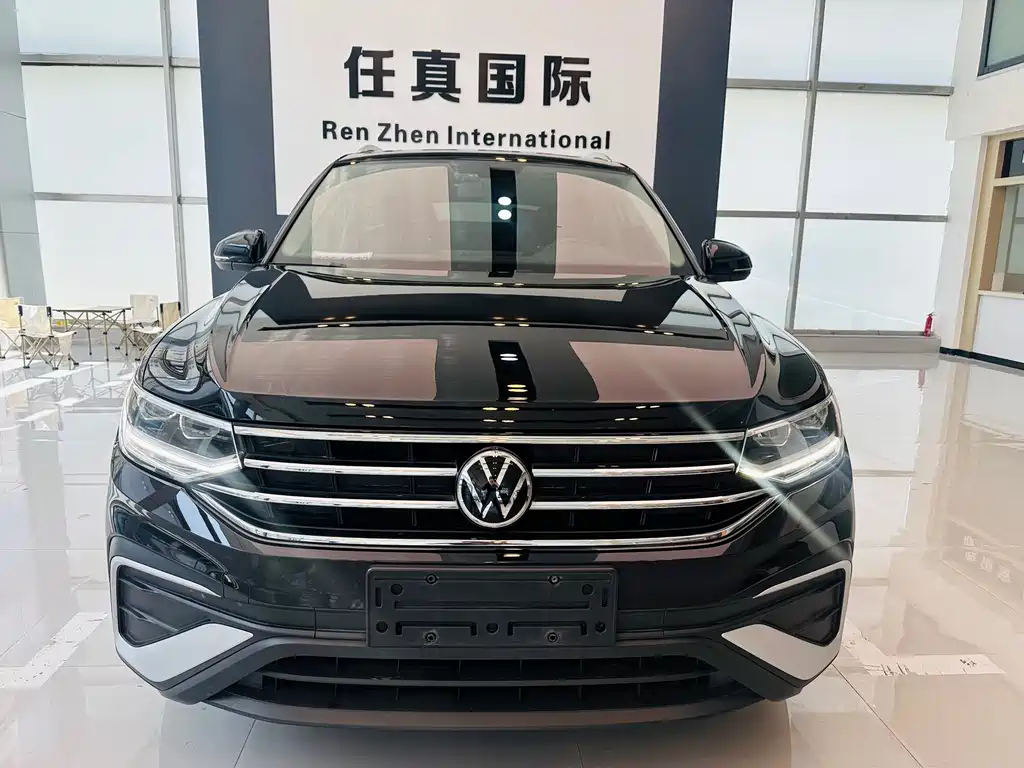 Volkswagen Tiguan L 2022 — фото 2