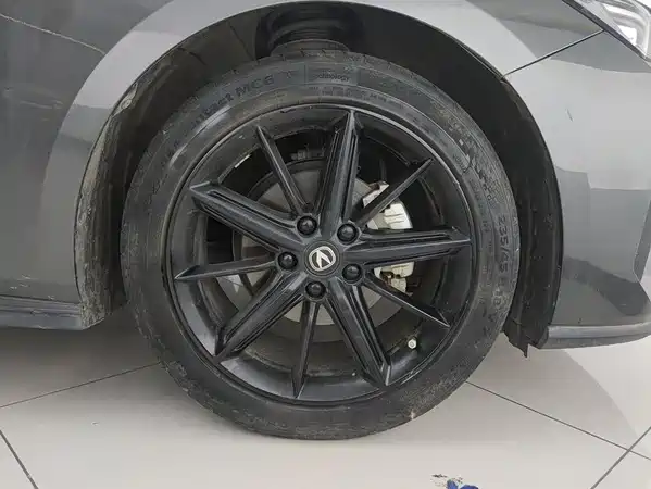 Changan UNI-V 2023