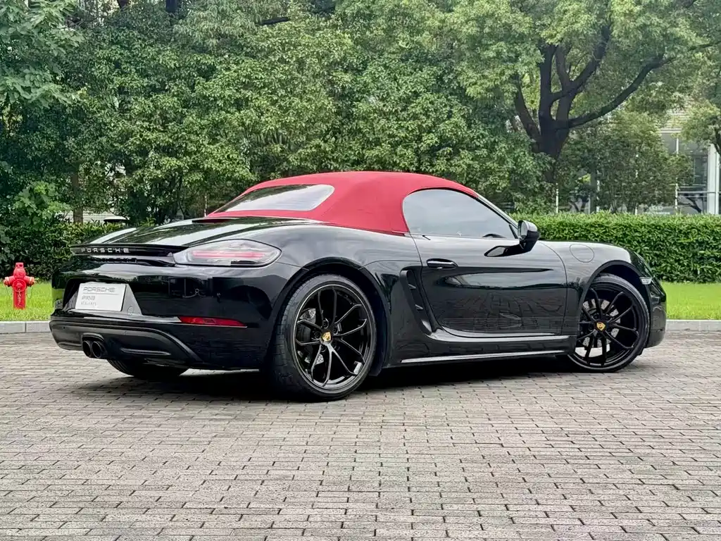 Porsche 718 2025 — фото 3
