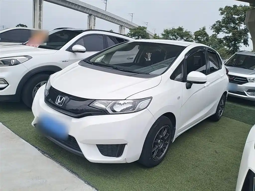 Honda Fit 2017 — фото 2