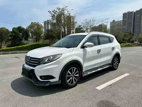 Dongfeng Scenery 580 2016