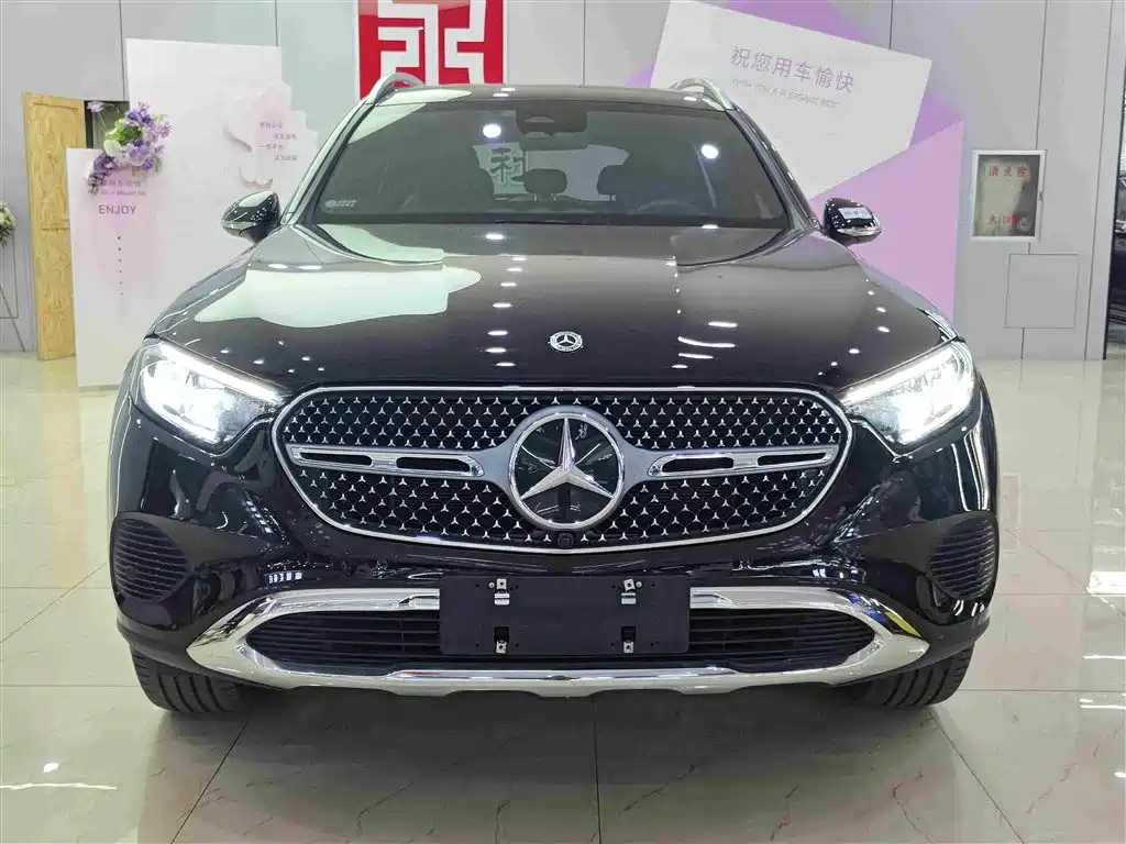 Mercedes-Benz GLC 2023 — фото 2
