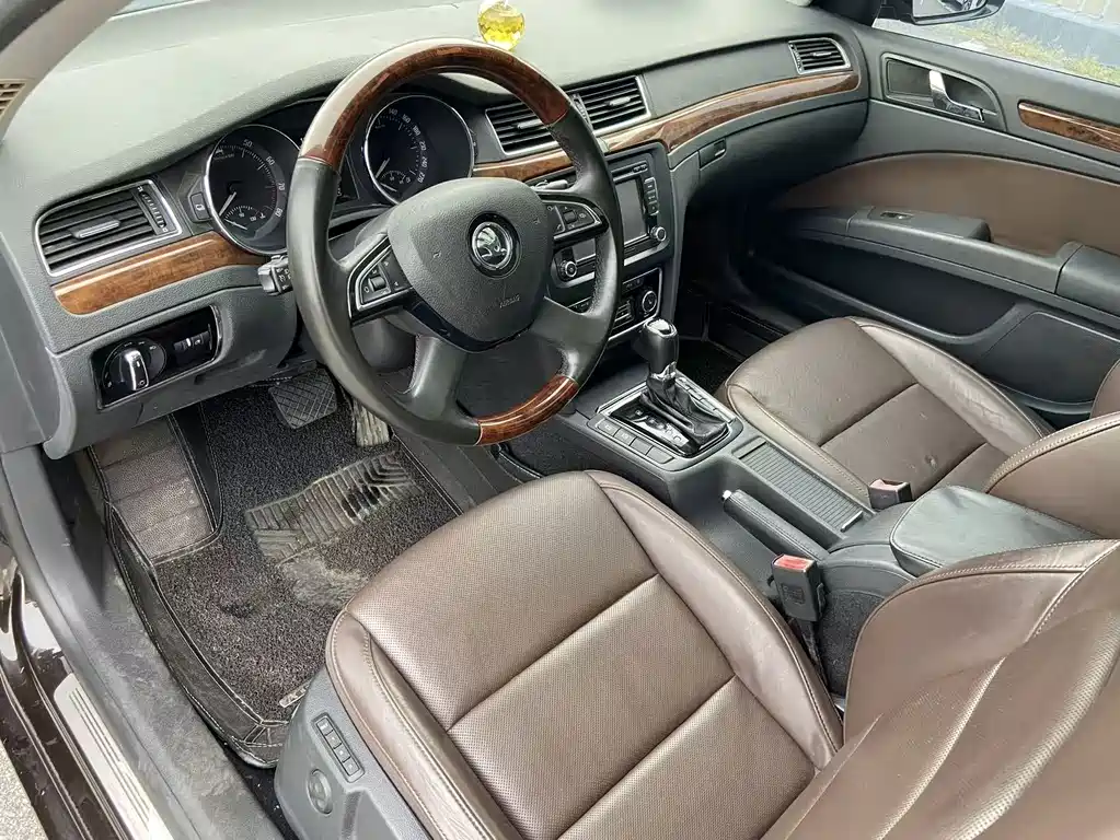 Skoda Speedy 2014 — фото 10