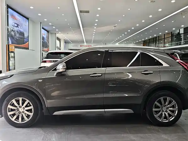 Cadillac XT4 2018