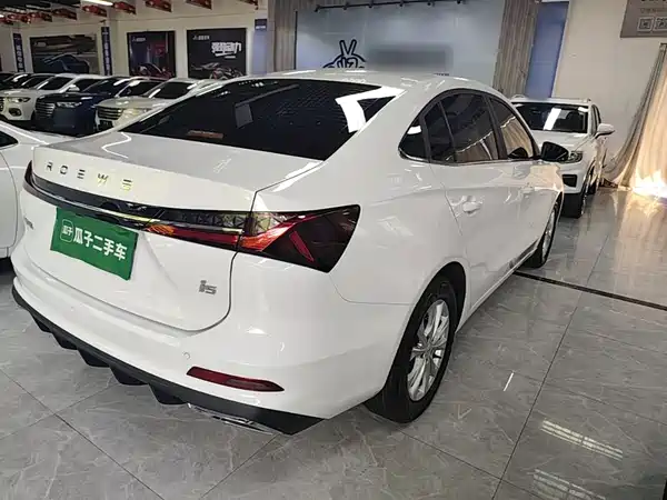 Roewe i5 2025