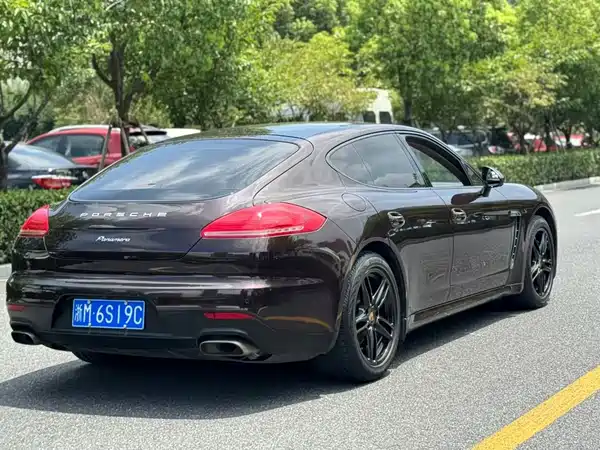 Porsche Panamera 2015