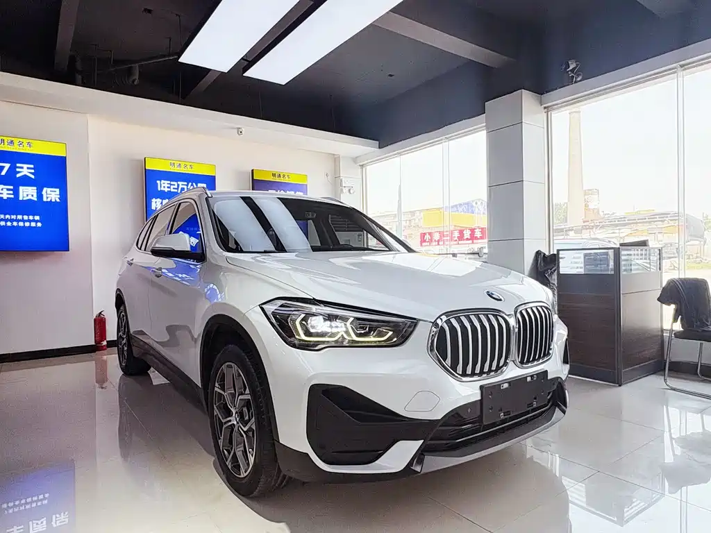 BMW X1 2022 — фото 3