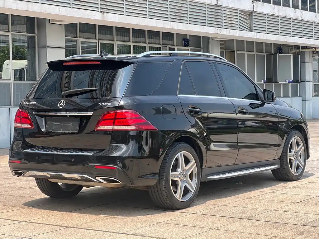 Mercedes-Benz GLE 2018 — фото 6