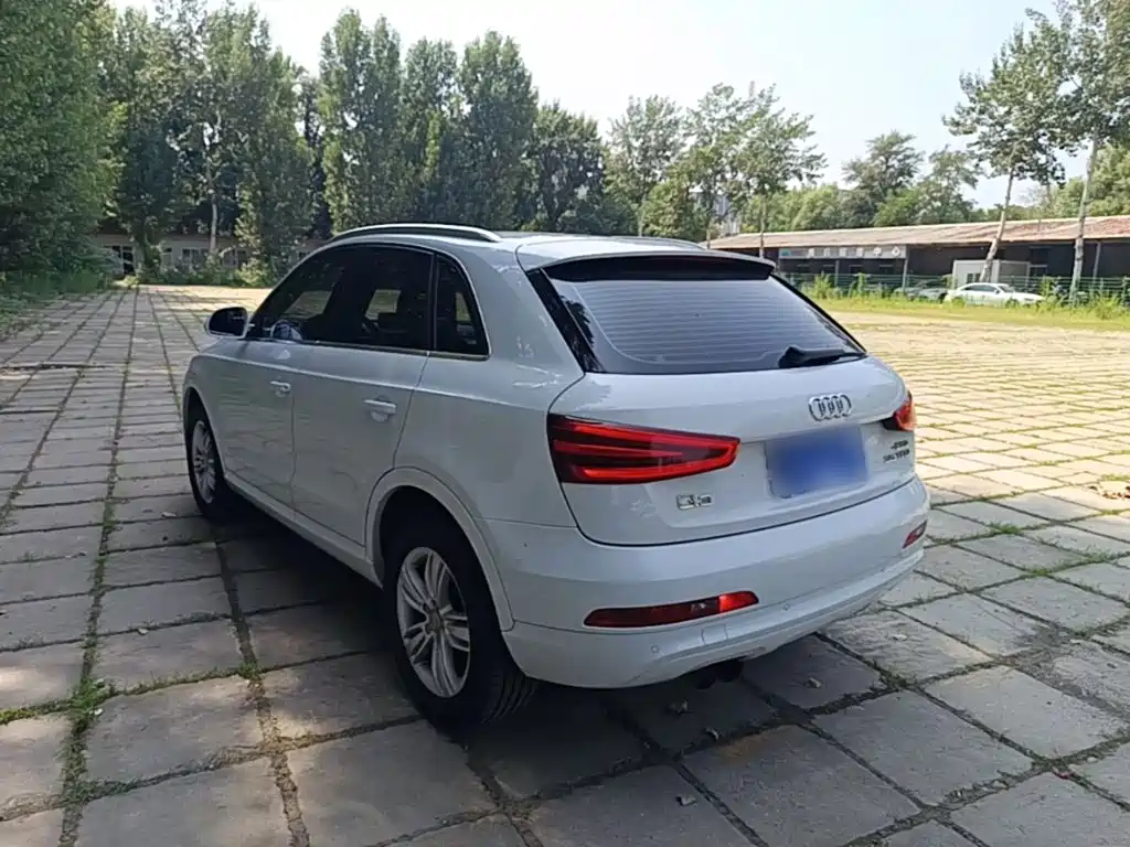 Audi Q3 2014