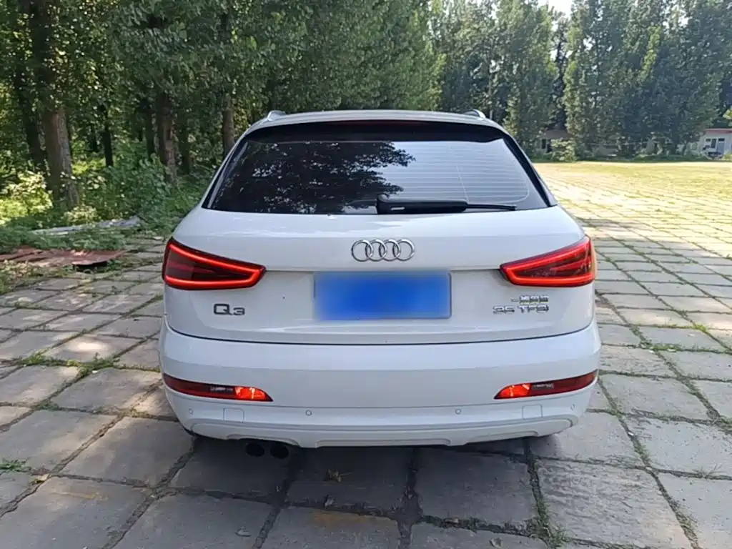 Audi Q3 2014