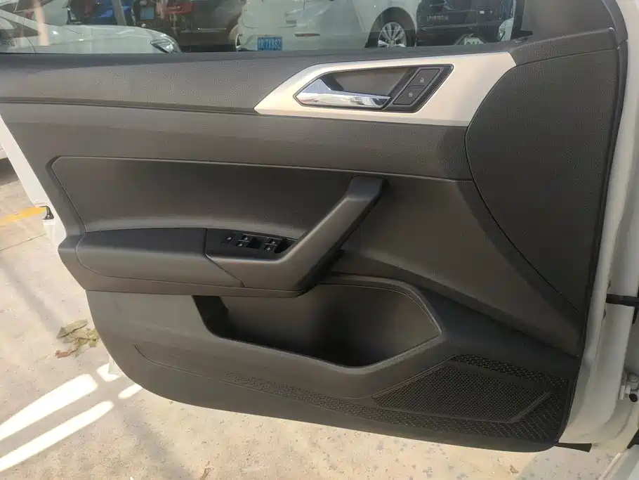 Volkswagen Polo 2021