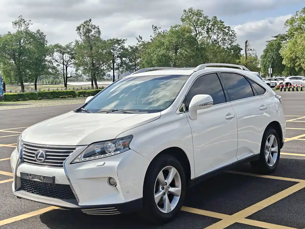Lexus RX Classic 2012 — фото 1