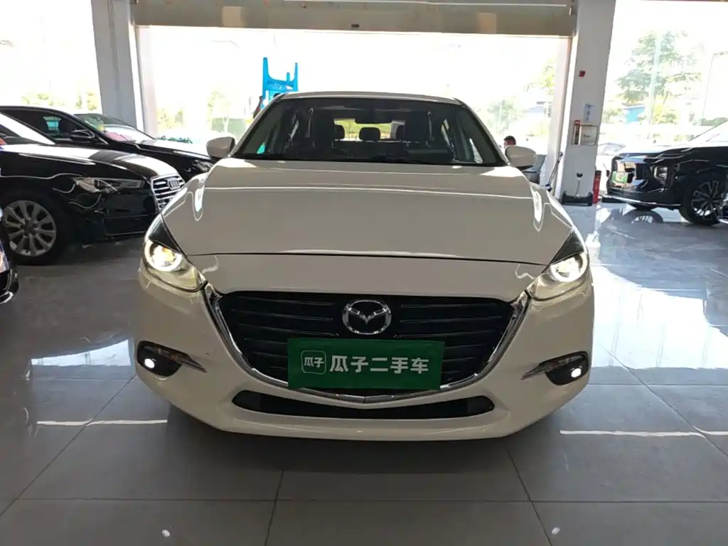 Mazda 3 Axela 2017