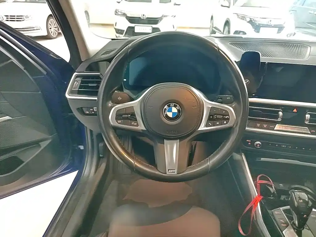 BMW 3 Series 2020 — фото 11
