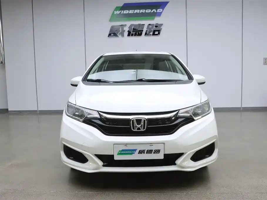 Honda Fit 2019 — фото 2