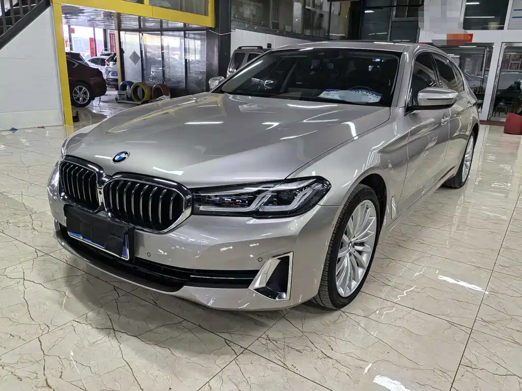 BMW 5 Series 2023
