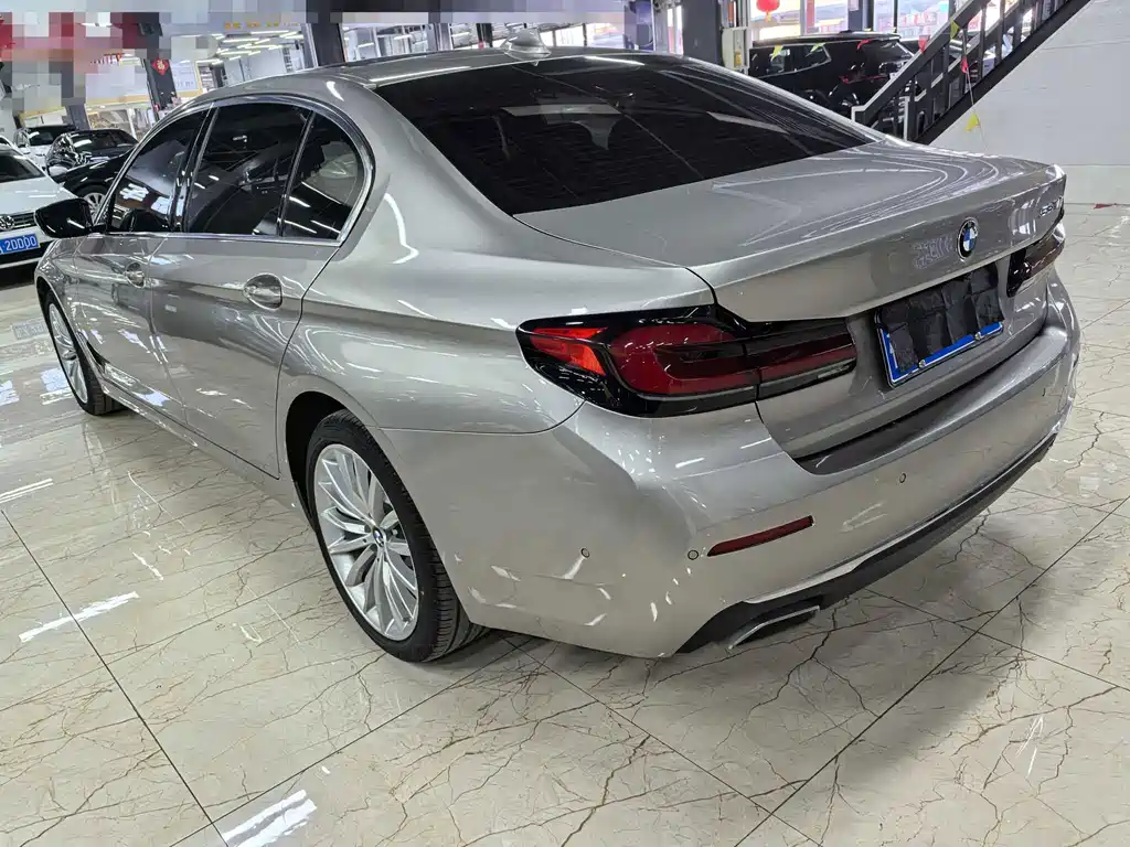 BMW 5 Series 2023