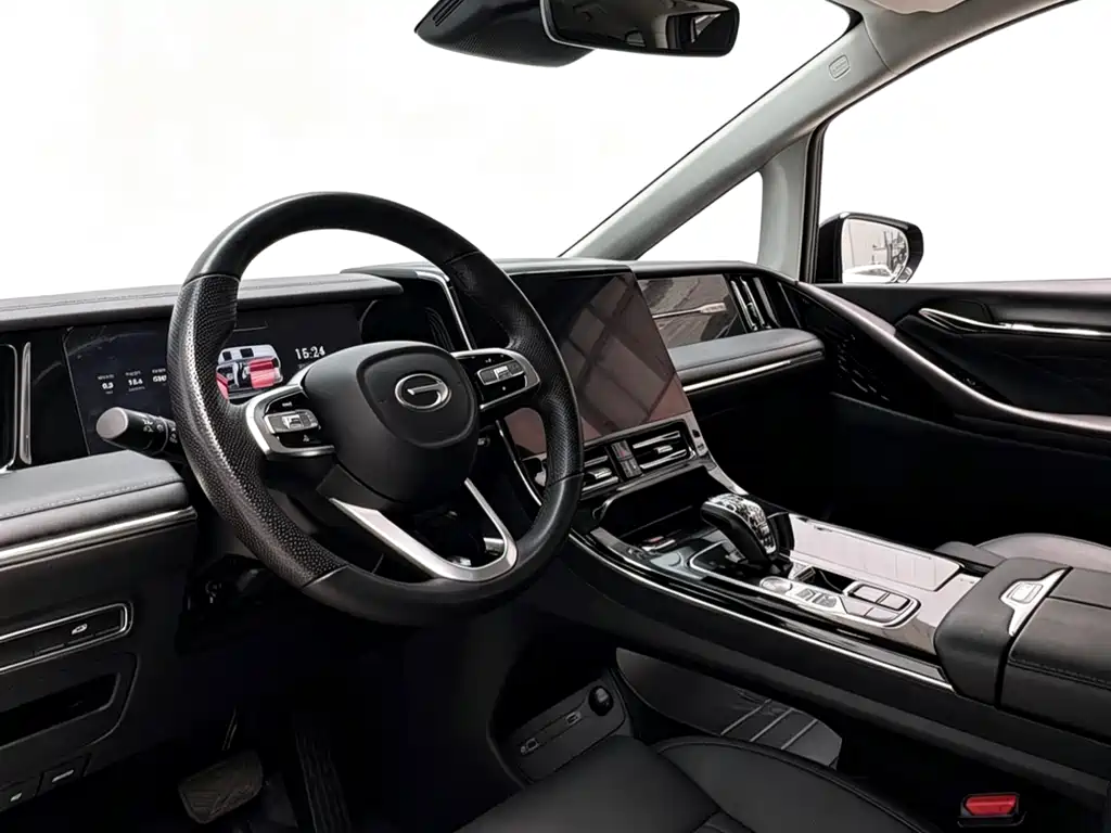 GAC Motor Trumpchi M8 2024 — фото 4
