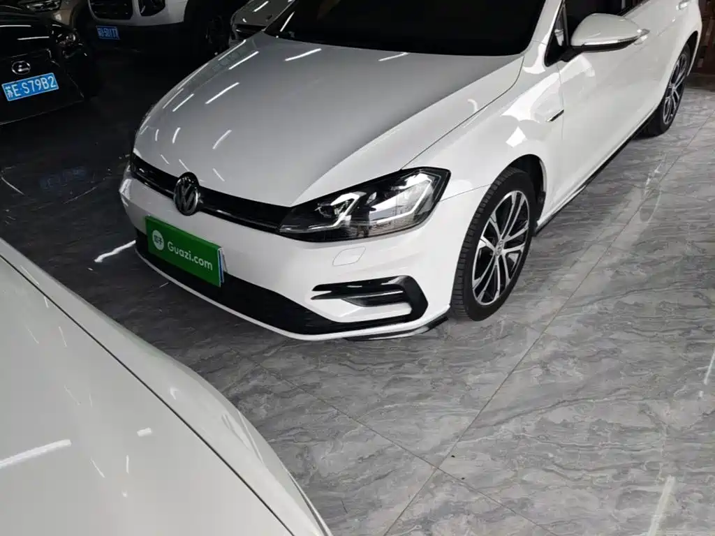 Volkswagen Golf 2018 — фото 18