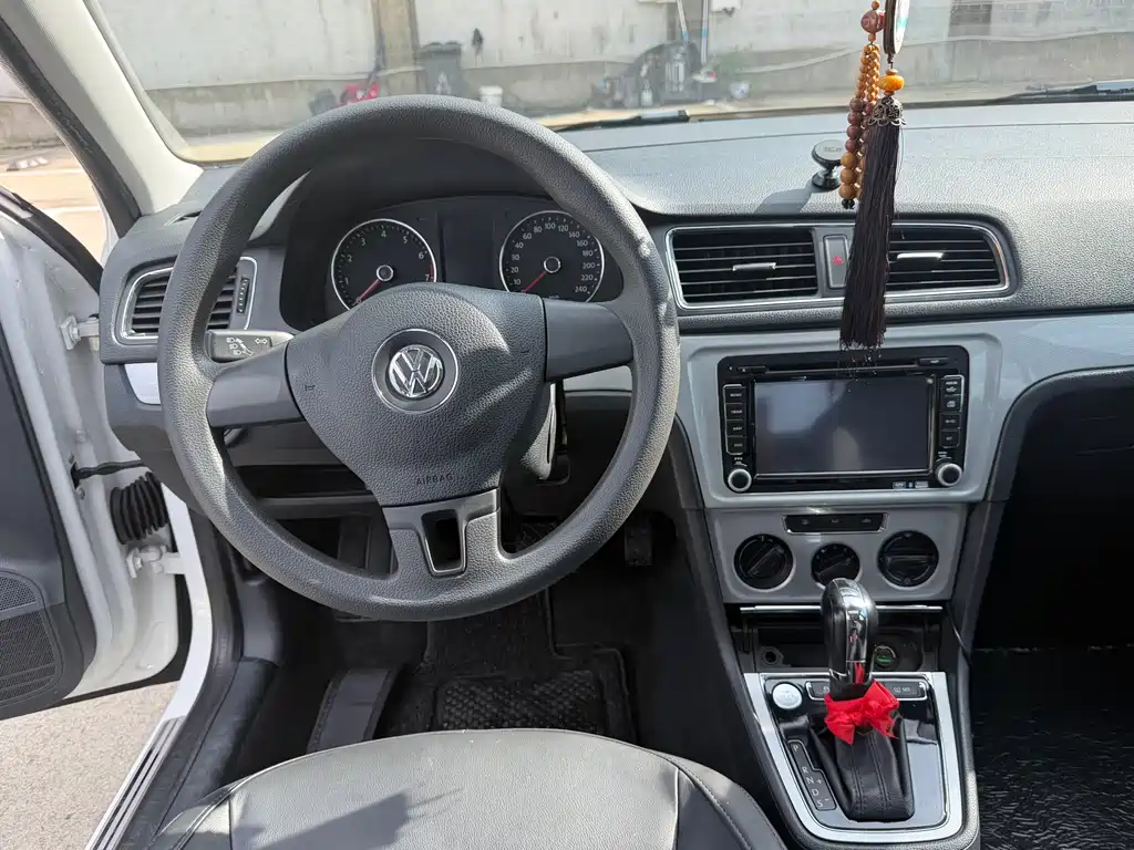 Volkswagen Gran Lavida 2015