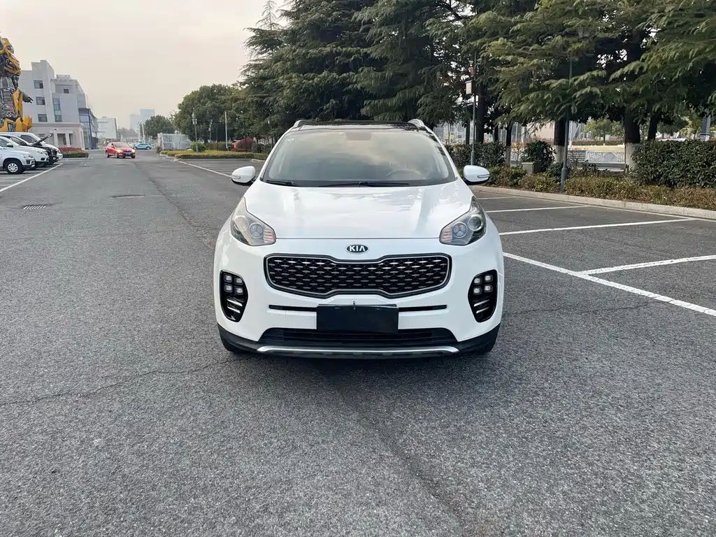 Kia KX5 2016 — фото 8