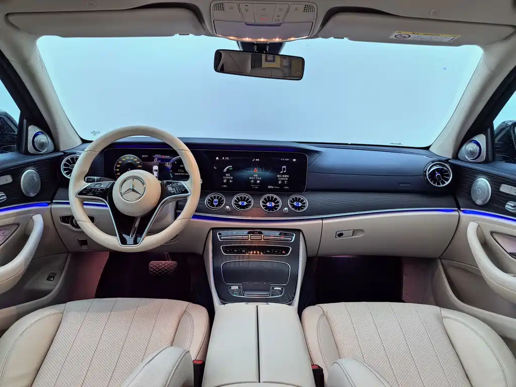 Mercedes-Benz E-Class 2020 — фото 21
