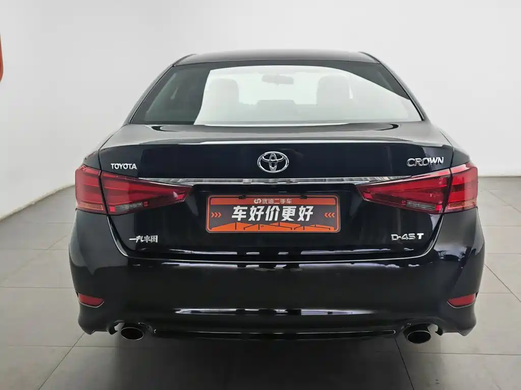 Toyota Crown 2018