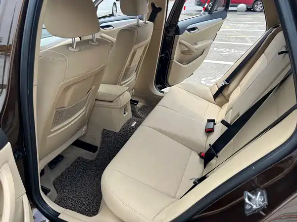 BMW X1 2013