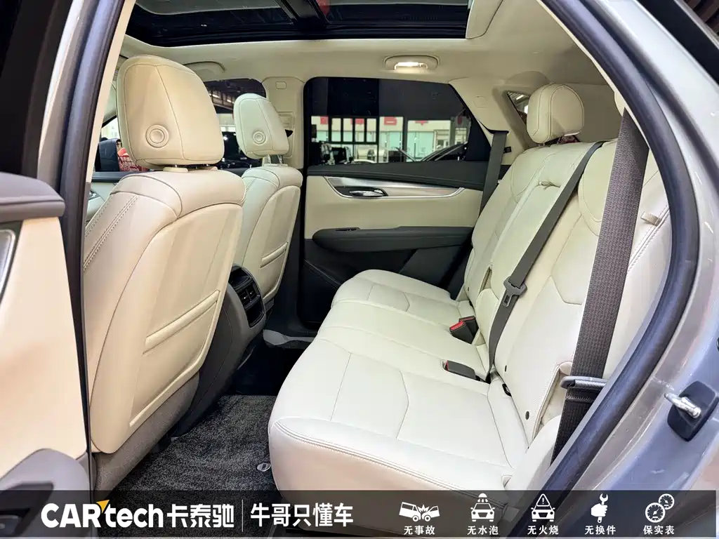 Cadillac XT5 2023 — фото 18