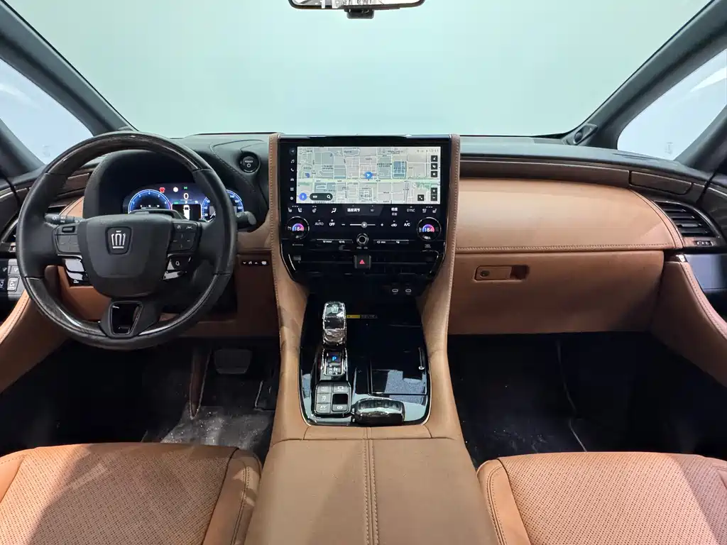 Toyota Vellfire 2023 — фото 13