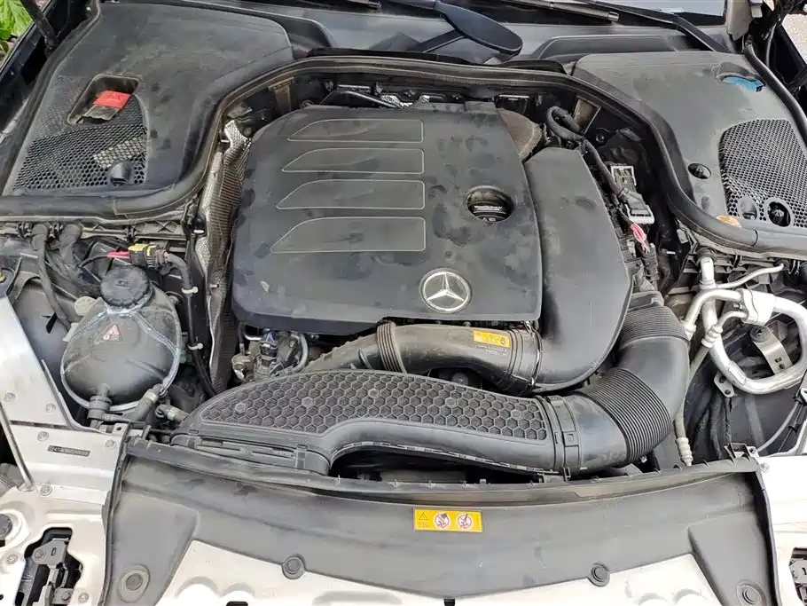 Mercedes-Benz E-Class 2023 — фото 10