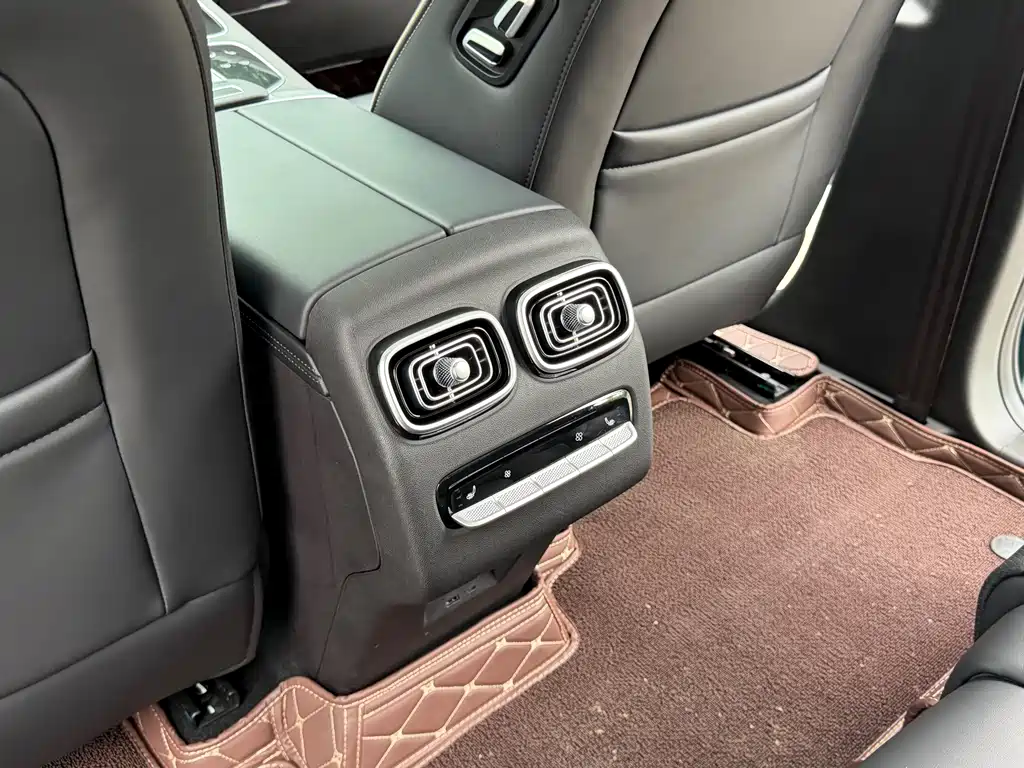 Chery Tiggo 9 2023 — фото 18