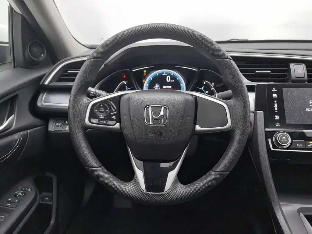 Honda Civic 2017 — фото 11