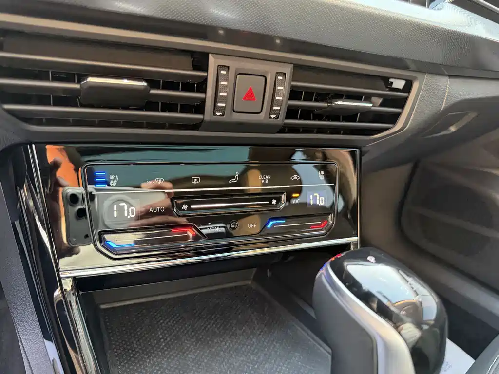 Volkswagen Passat 2023
