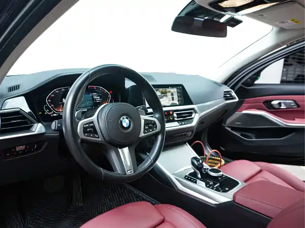 BMW 3 Series 2021