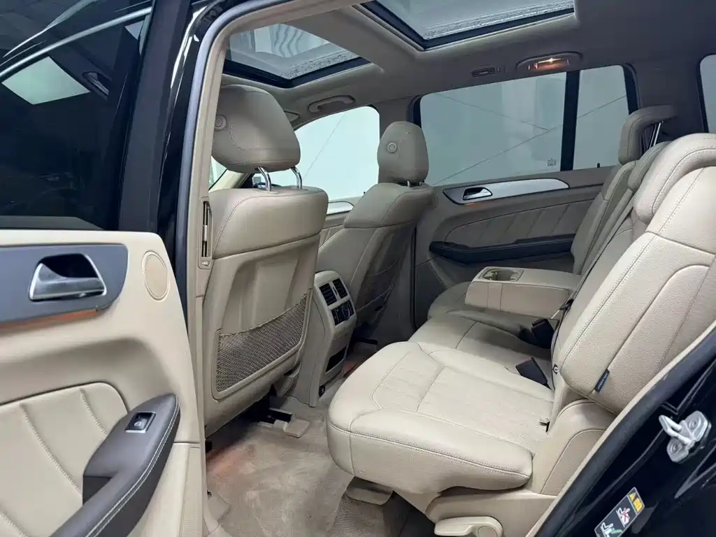 Mercedes-Benz GL-Class 2015 — фото 6