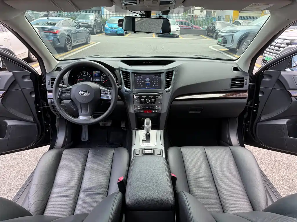 Subaru Outback 2013 — фото 13