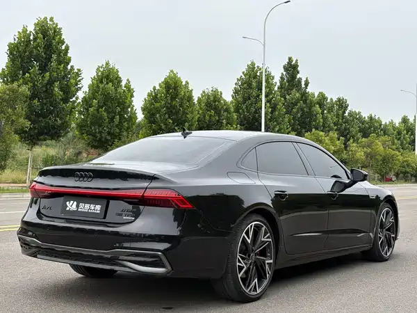 Audi A7L 2025