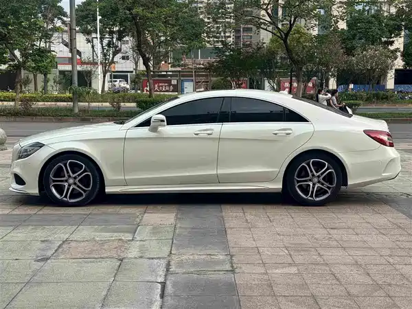 Mercedes-Benz CLS 2016