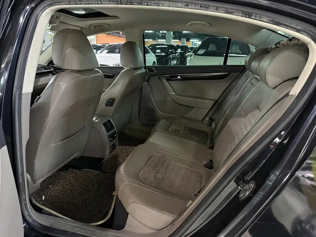 Volkswagen Magotan 2012