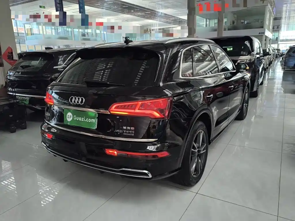 Audi Q5L 2019