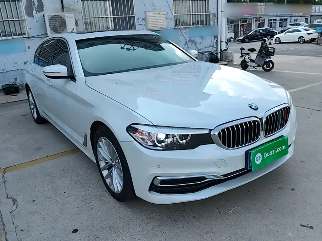 BMW 5 Series 2019