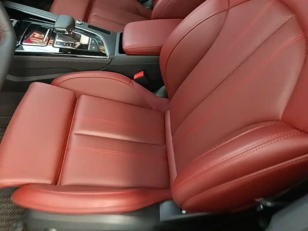 Audi A4L 2025 — фото 14