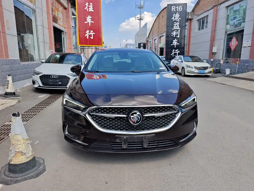 Buick LaCrosse 2019 — фото 2