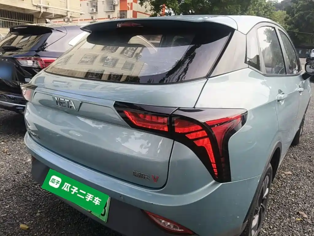 Neta V 2020